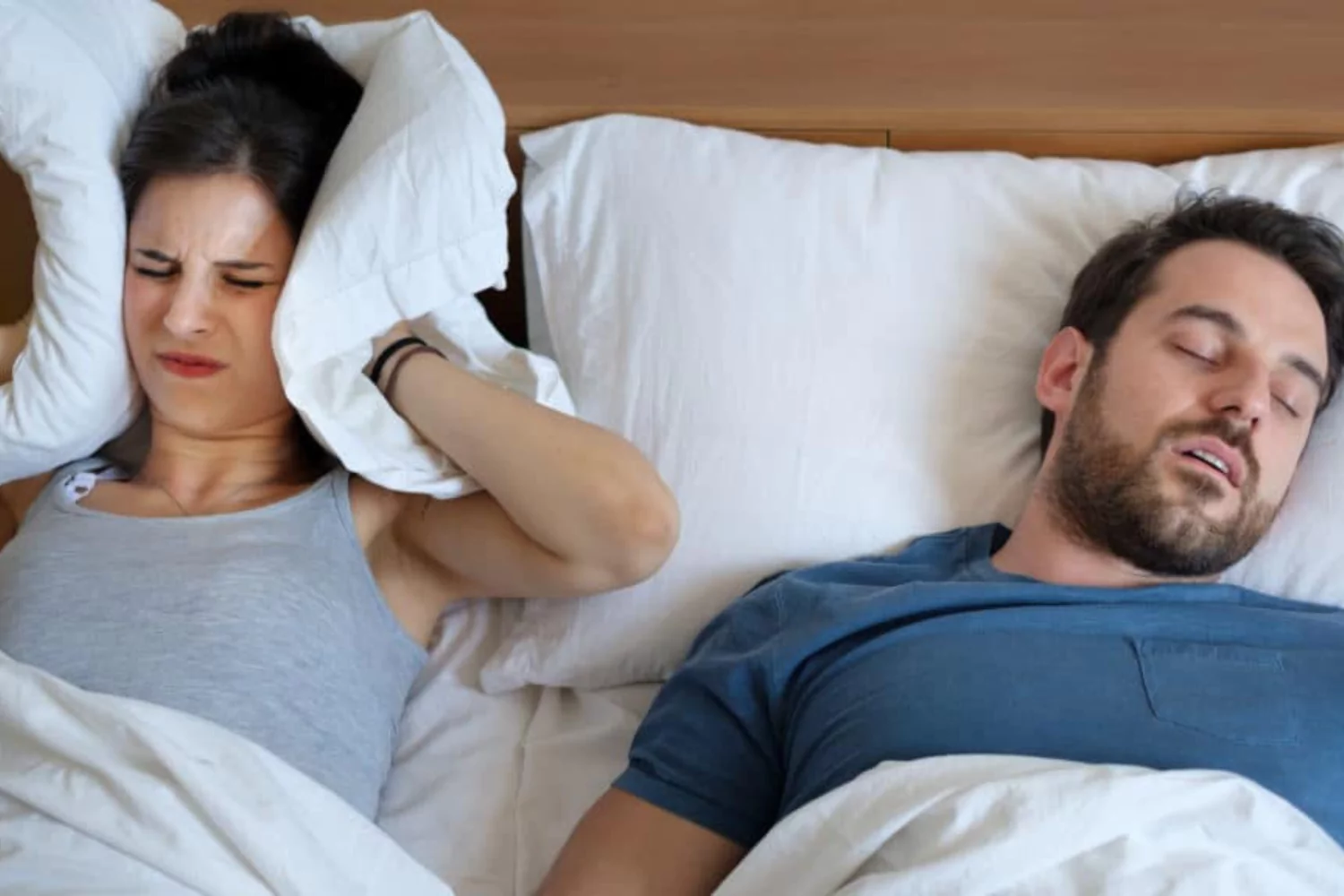 wife wanting sleep divorce from husband snoring