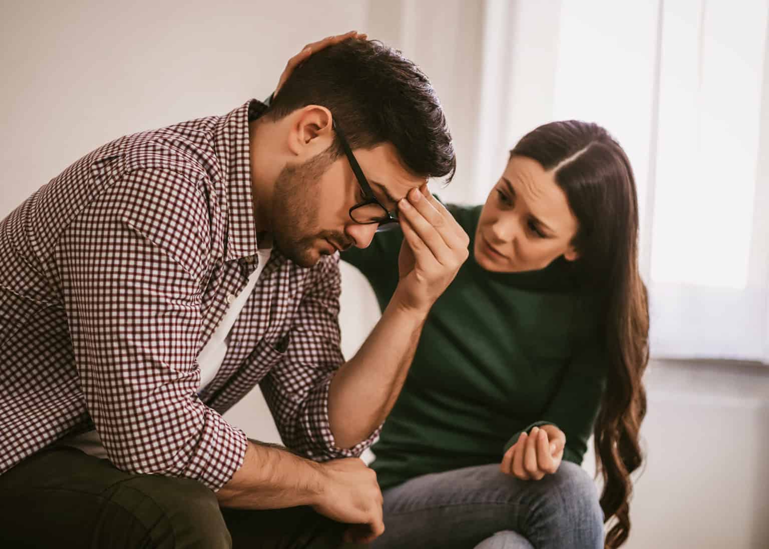 warning-signs-that-your-spouse-has-mental-health-issues-focus-on-the