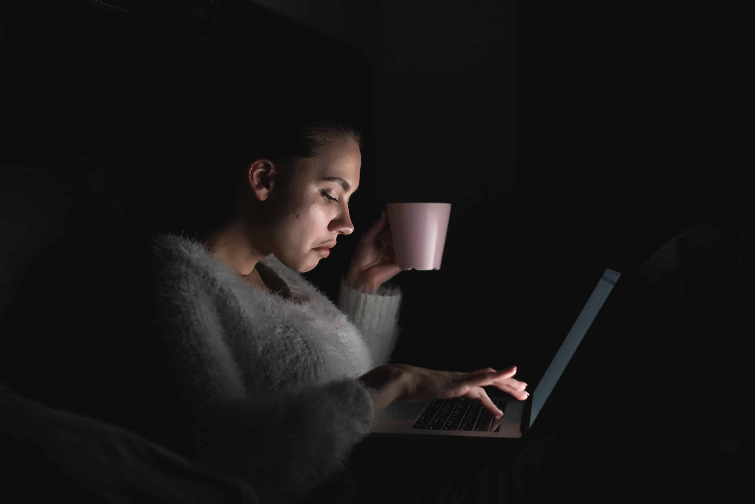 How to Help Girls with a Cybersex Addiction - Focus on the Family